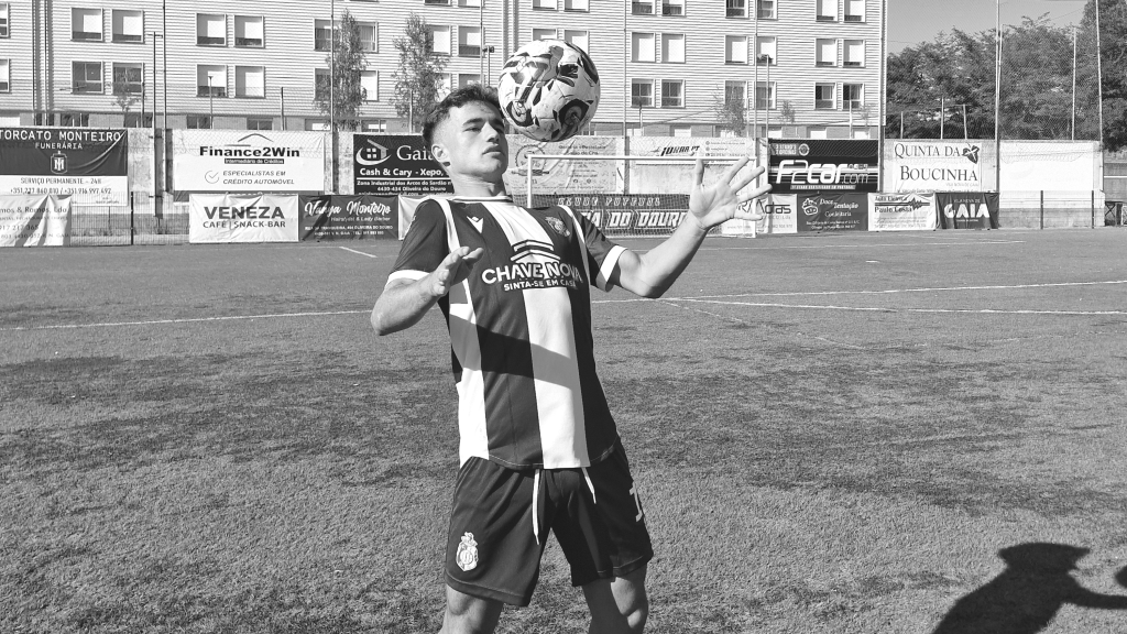 Foi um bonito golo, um dos melhores que marquei no meu percurso" Lourenço Teixeira