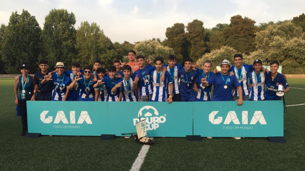 CF Oliveira do Douro