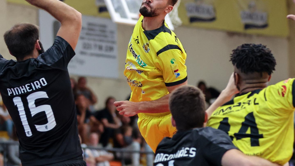 Diogo Ferreira foi o melhor marcador do FC Gaia contra o FC Porto.