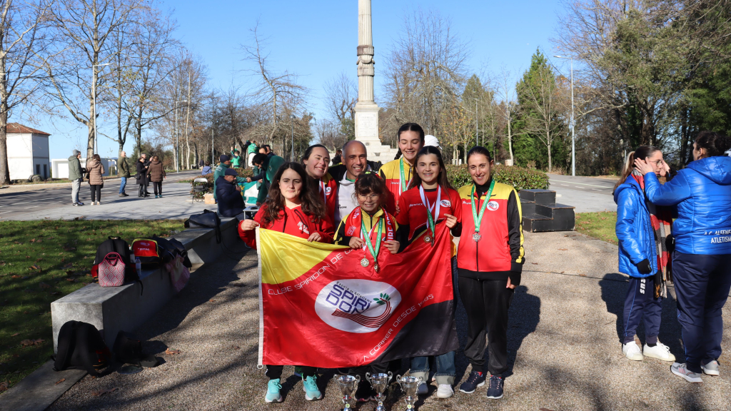 Clube Spiridon de Gaia foi campeão feminino da Zona Norte.