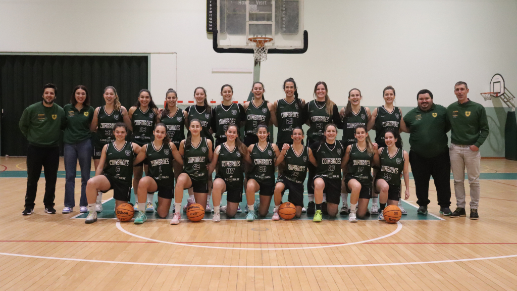 Equipa feminina do Coimbrões está perto de subir à Liga Betclic.