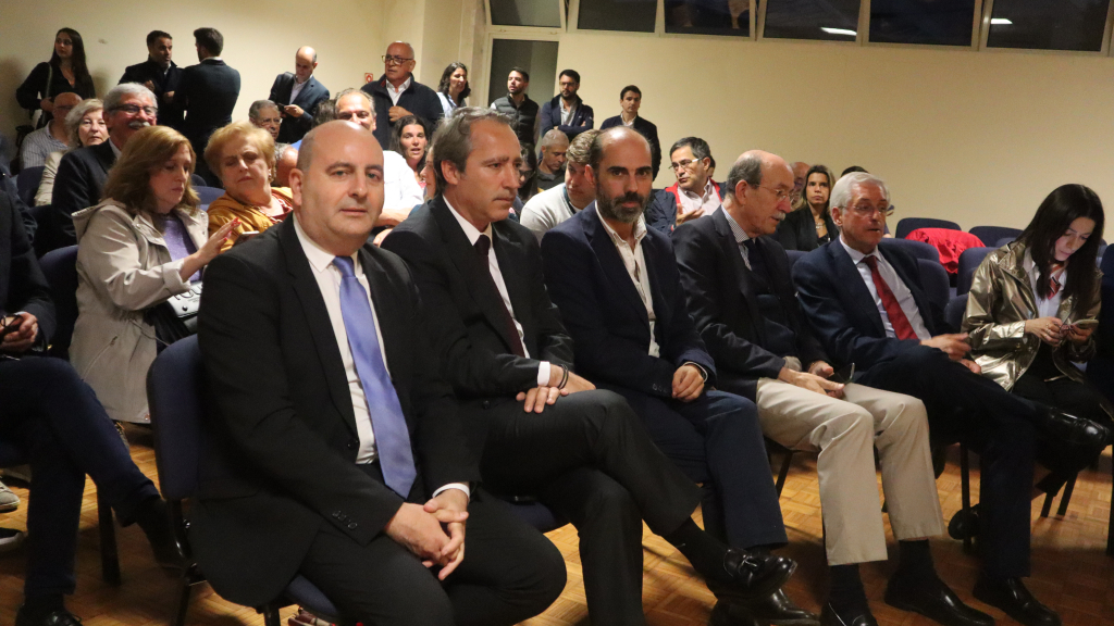 RuI Rocha Pereira e Sérgio Humberto fizeram as honras da casa e distribuíram as medalhas aos homenageados