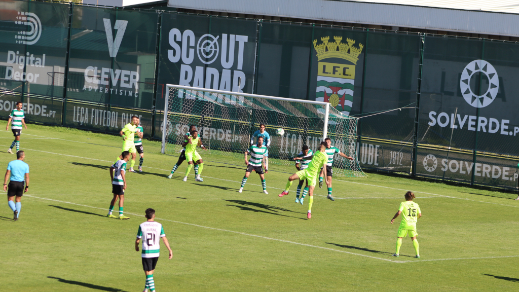 Apesar de estar mais tempo no meio campo adversário, na segunda parte, o Coimbrões não conseguiu pontuar em casa do Leça