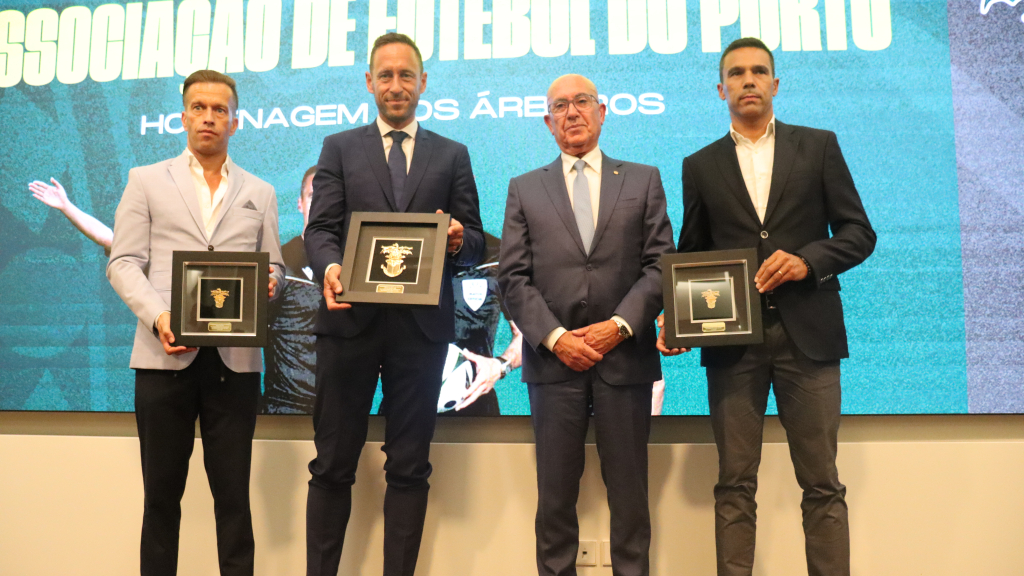 Paulo Soares, Artur Soares Dias e Pedro Ribeiro foram homenageados pela AF Porto