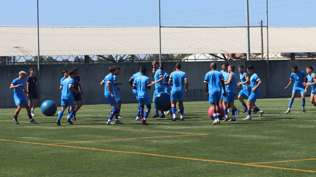 Equipa leva uma semana de treinos, mas já realizou um jogo com o Tondela, da Segunda Liga, tendo perdido por 1-2.