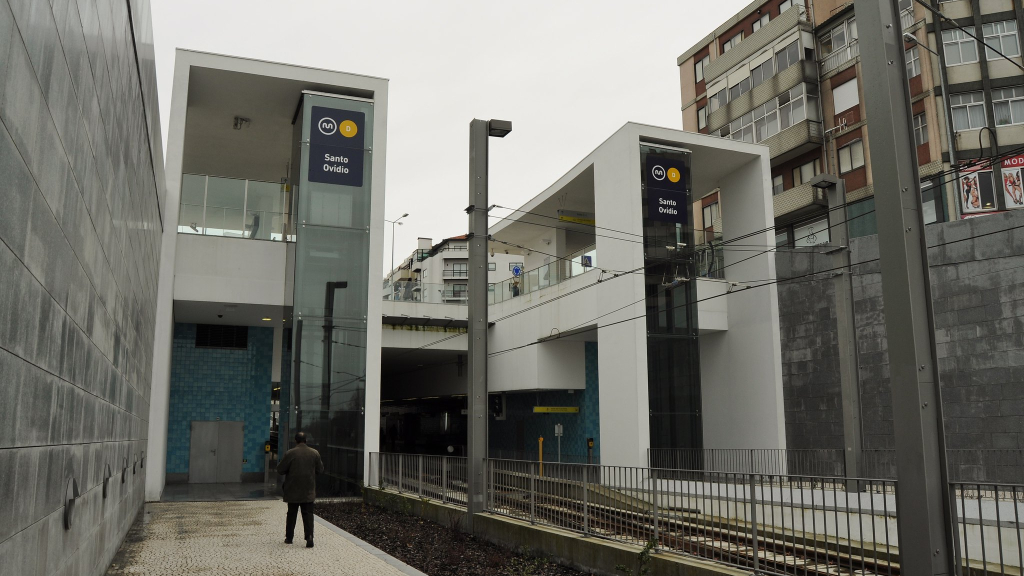 estação de Santo Ovídio