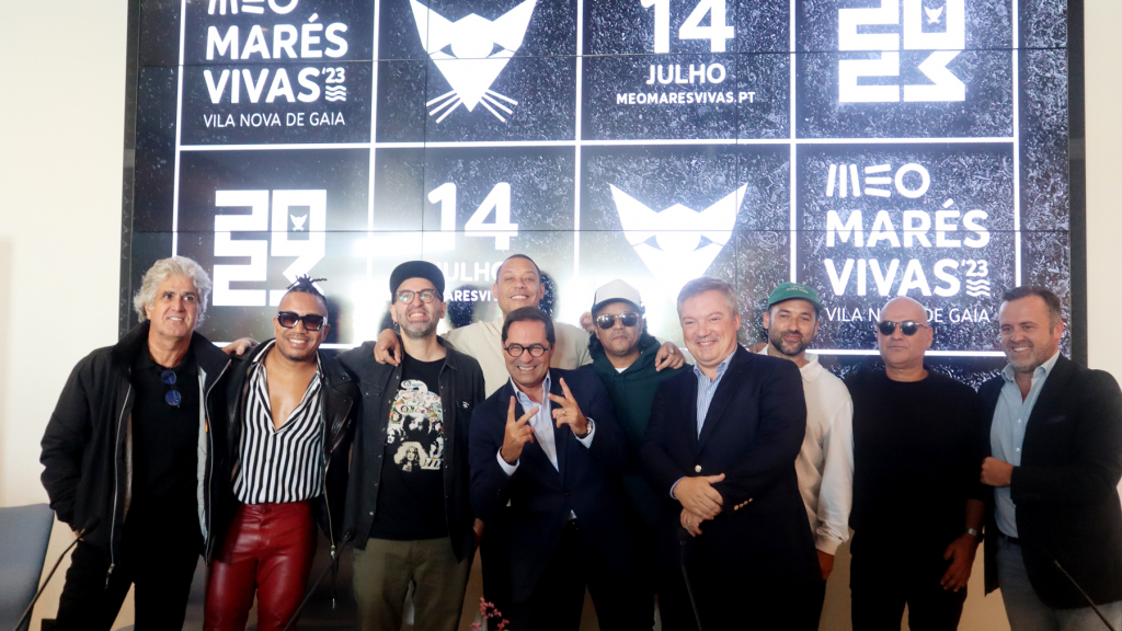 Jorge Silva, João Epifanio, Eduardo Vítor Rodrigues e Jorge Lopes com os Da Weasel