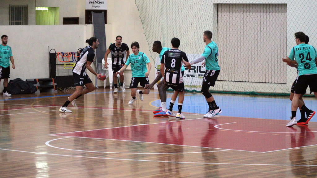 Andebol feminino do Almeida Garrett