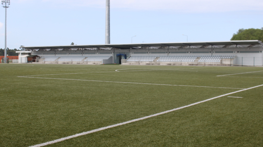 Estádio Municipal de Grijó recebe o primeiro dérbi da Série 1, amanhã, às 17h.