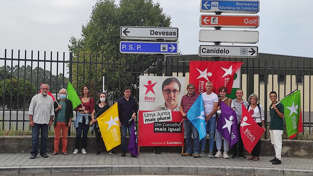 Renato Soeiro e Luísa Ferreira com a equipa do BE em Canidelo