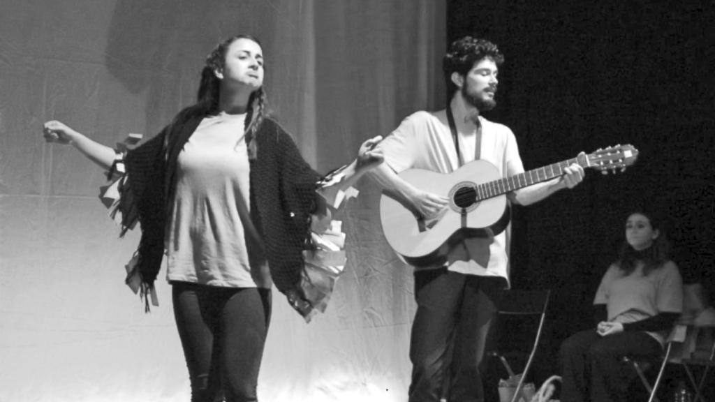 Teatro sobre os textos de Gil Vicente.